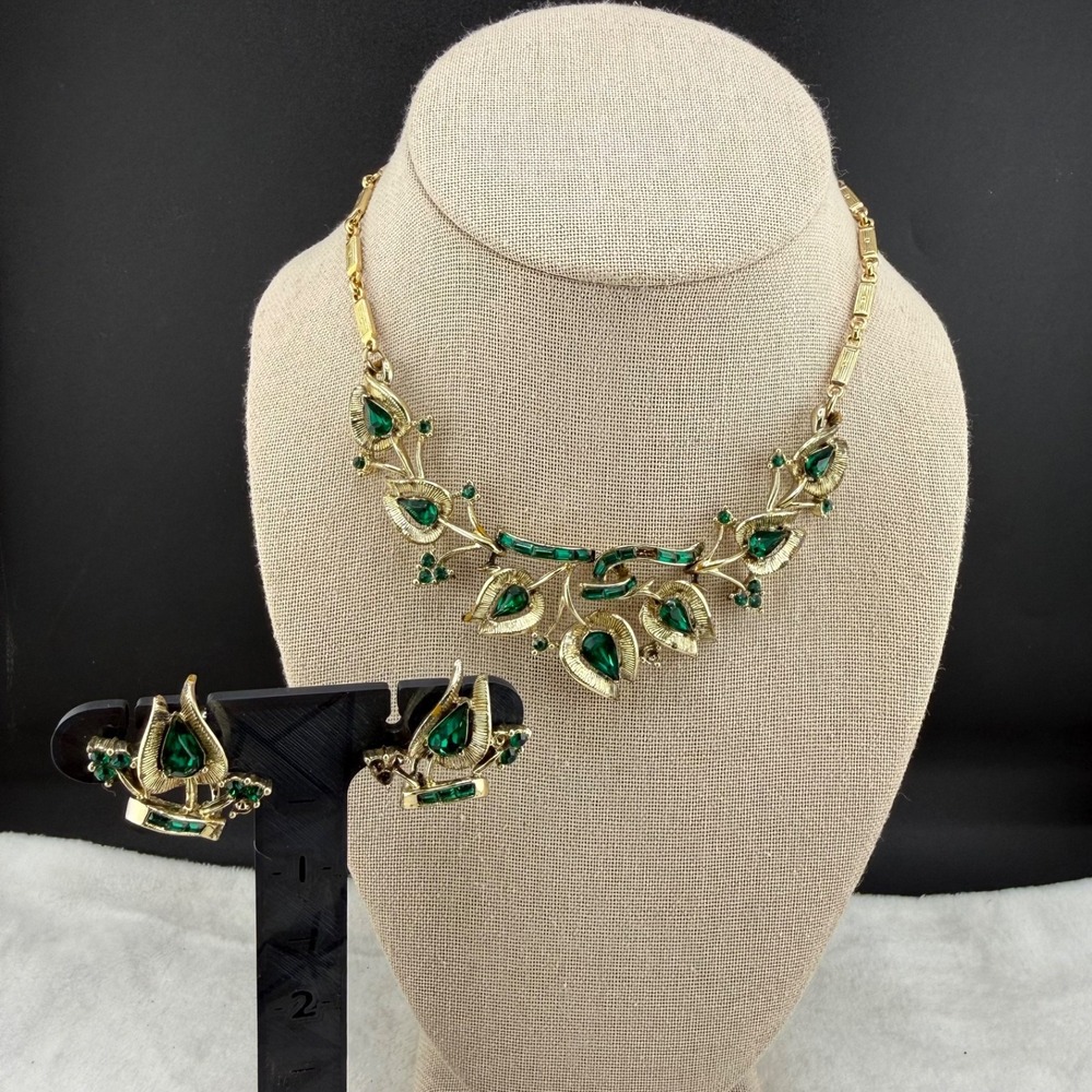Vintage‎ Coro Rhinestone Necklace Clip On Earrings Set Valencia Green 15"  READ